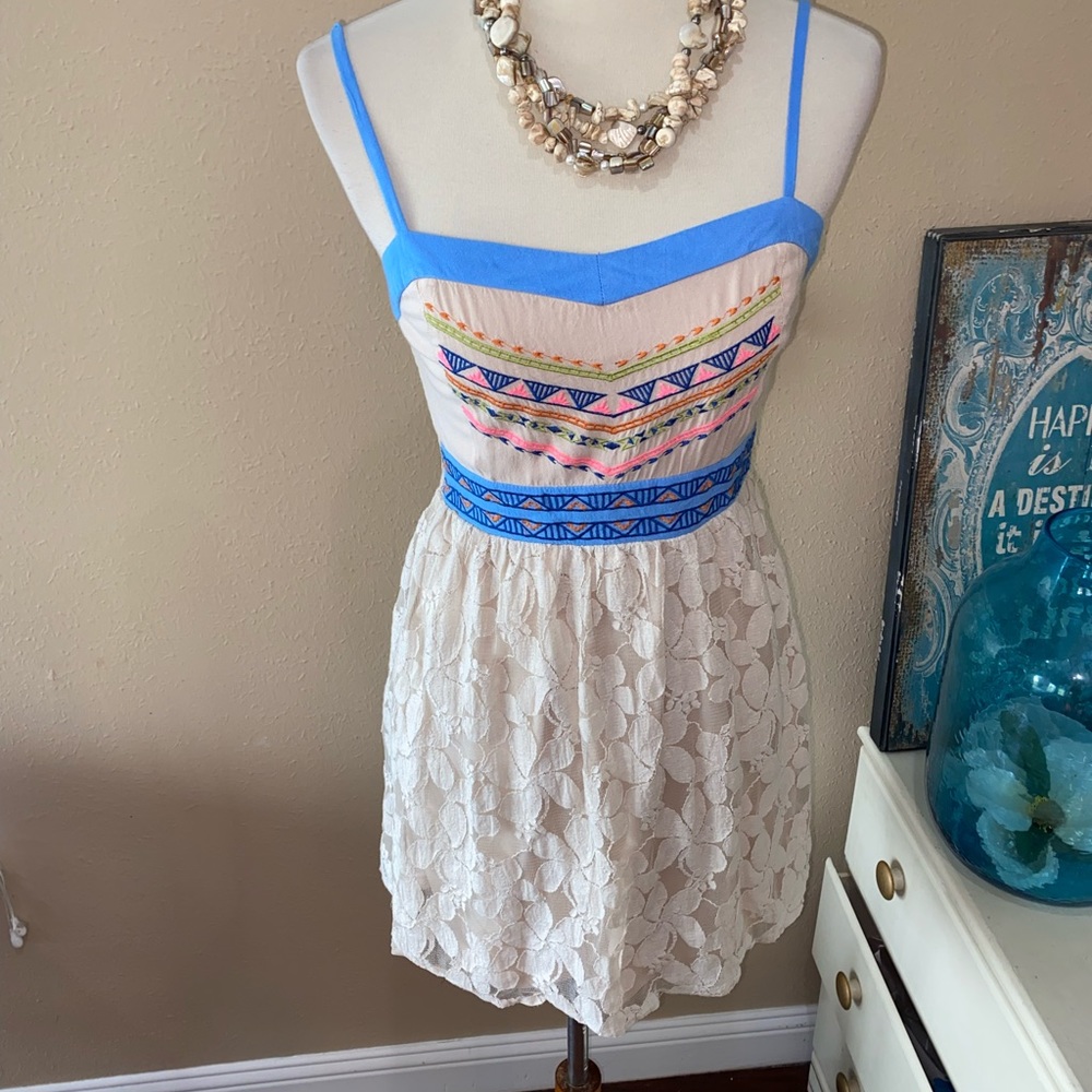 Nwot Flying Tomato Embroidered Sun Dress 🍅 size Small